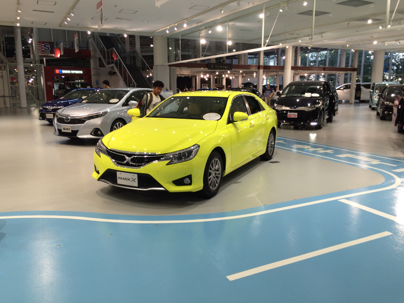 It’s too bad Toyota doesn’t offer this color here.